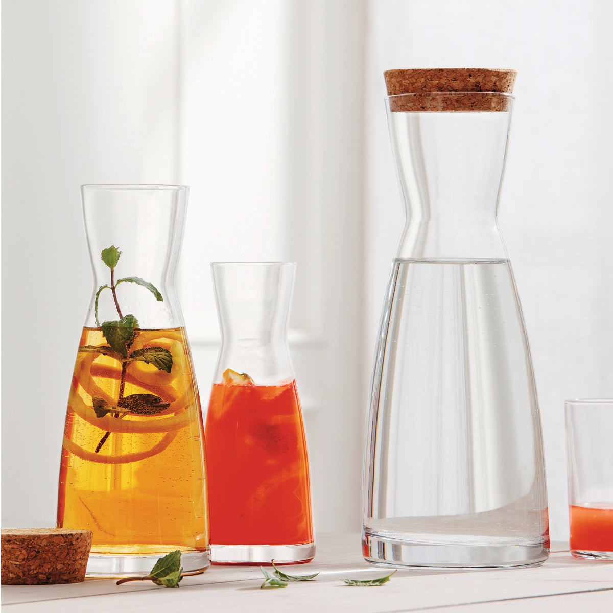 Ypsilon 9.5 oz. Carafe